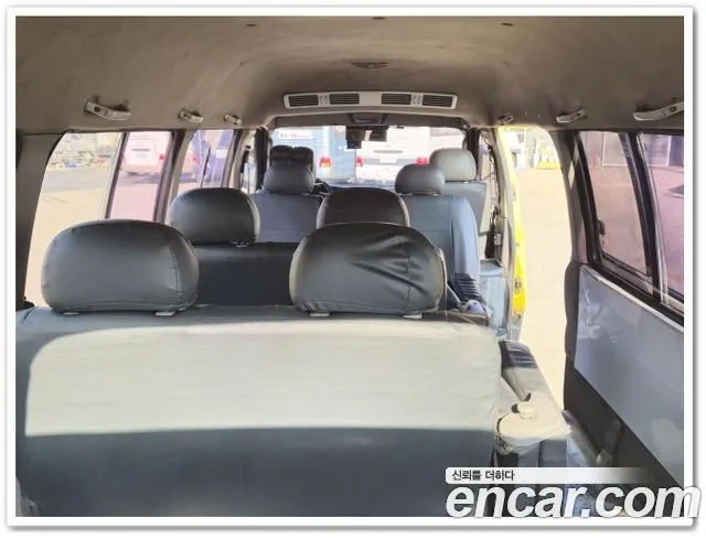 Kia Bongo III Minibus 2004 thumb 4