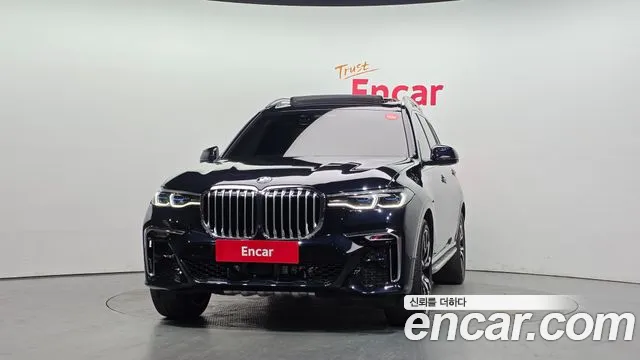 BMW X7 2021 thumb 12
