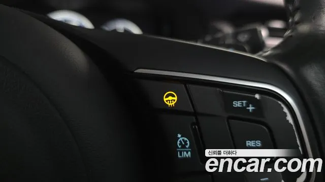 Jaguar XF 2016 thumb 7