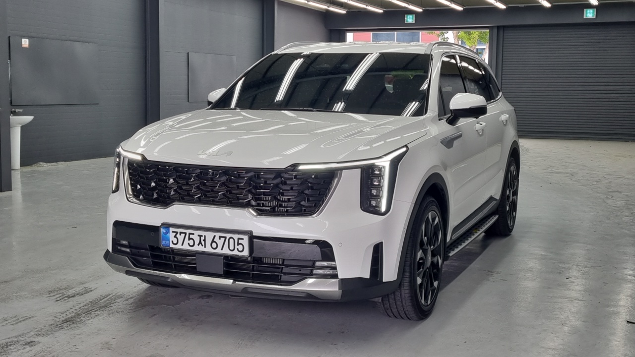 Kia Sorento 2025 thumb 9