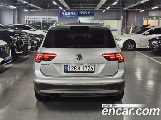Volkswagen Tiguan 2020 thumb 10
