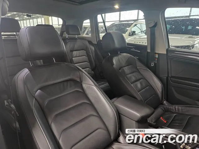 Volkswagen Tiguan 2020 thumb 3