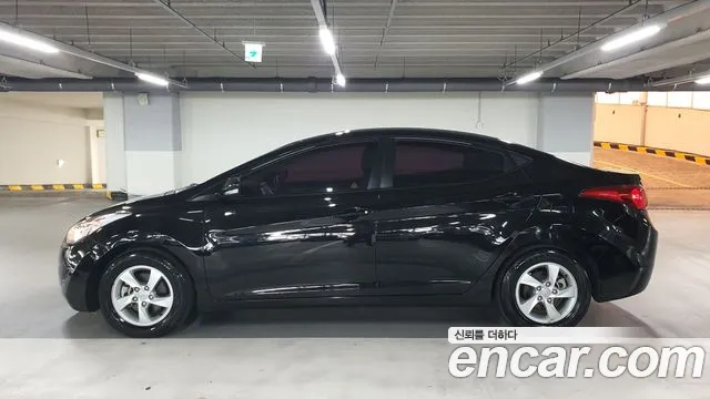 Hyundai Avante 2013 thumb 5