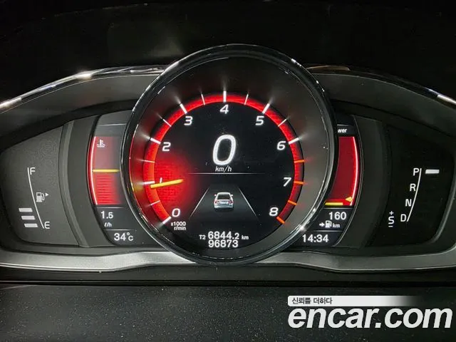 Volvo S60 2017 thumb 11