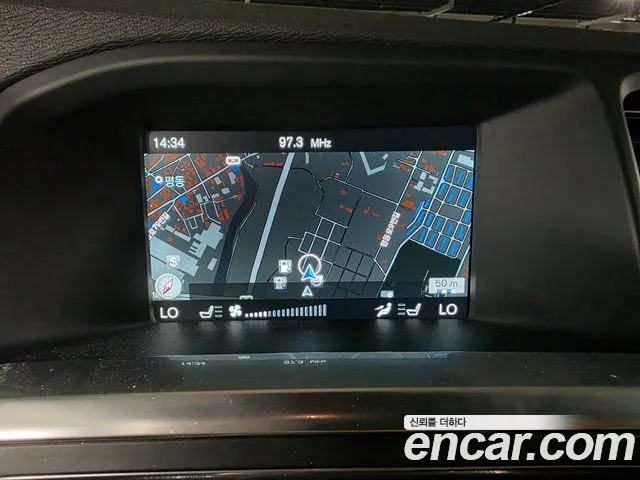 Volvo S60 2017 thumb 12