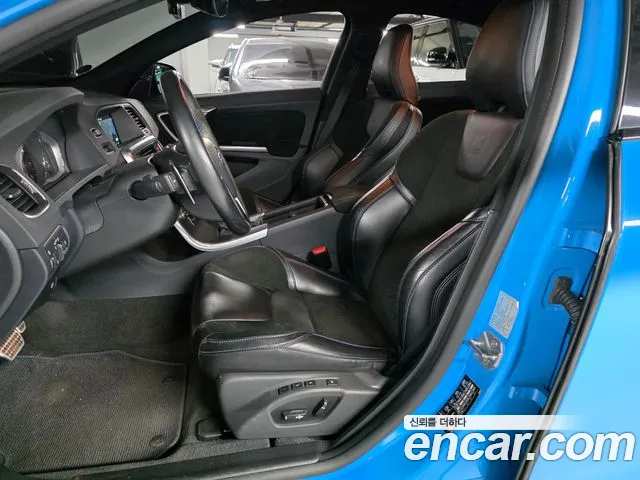 Volvo S60 2017 thumb 6