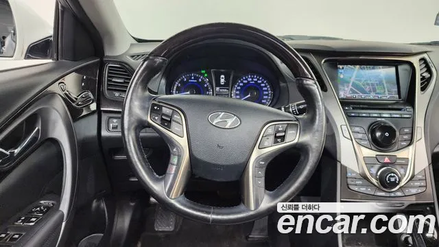Hyundai Grandeur 2013 thumb 6