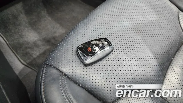 Hyundai Grandeur 2013 thumb 12