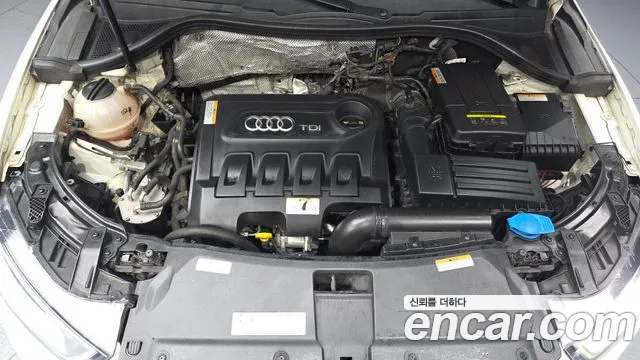 Audi Q3 2014 thumb 2