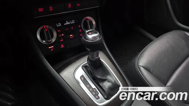 Audi Q3 2014 thumb 3