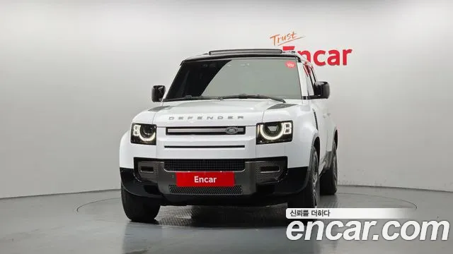 Land Rover Defender 2024 thumb 4