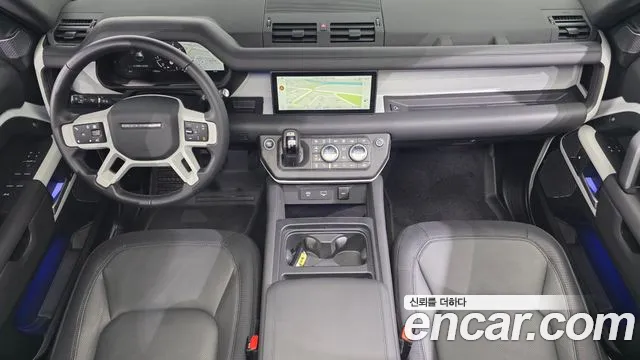 Land Rover Defender 2024 thumb 5