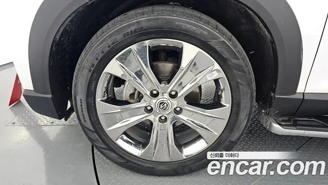 KGM Rexton 2023 thumb 6