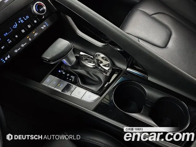Hyundai Elantra 2023 thumb 8