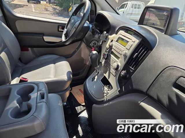 Hyundai Staria 2013 thumb 11