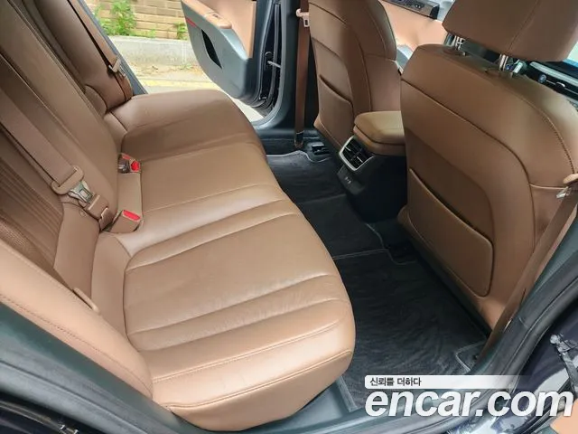 Hyundai Grandeur Hybrid 2023 thumb 9