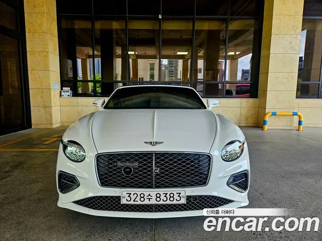 Bentley Continental 2025 thumb 4