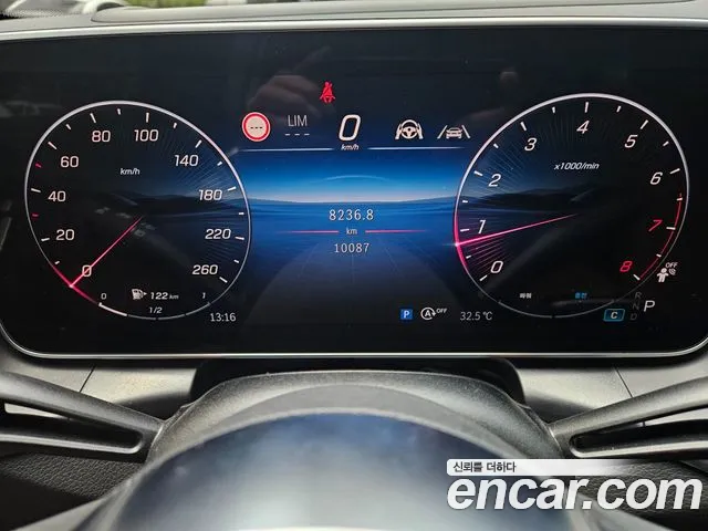Mercedes-Benz GLC 2024 thumb 10