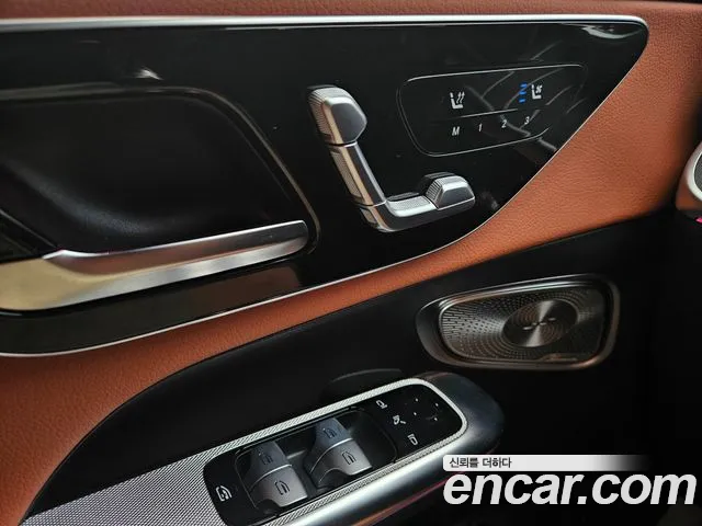 Mercedes-Benz GLC 2024 thumb 3