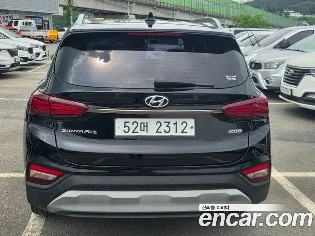 Hyundai Santa Fe 2019 thumb 8