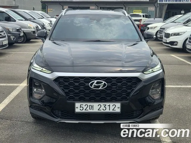 Hyundai Santa Fe 2019 thumb 10