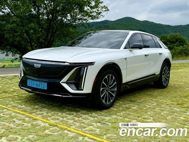 Cadillac Lyriq 2024 thumb 10