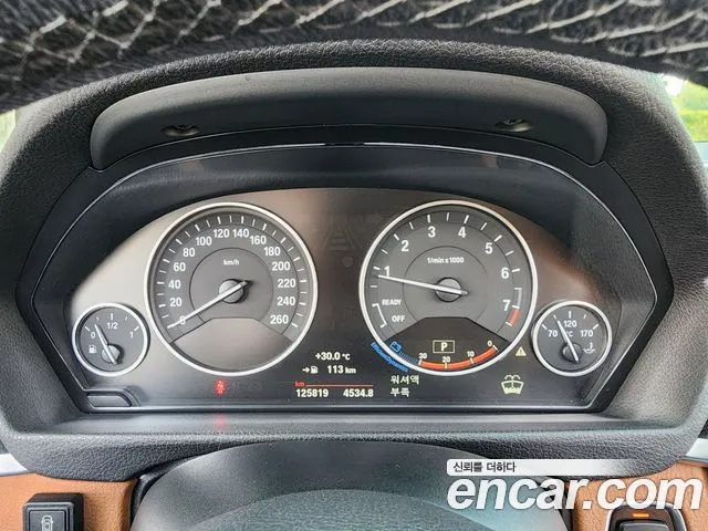 BMW 3 серии 2017 thumb 5