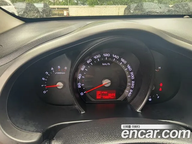 Kia Sportage 2011 thumb 8