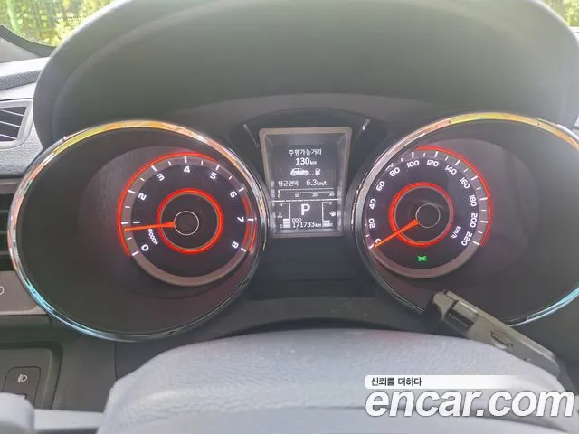 KG_Mobility_Ssangyong TIBOLI 2017 thumb 8