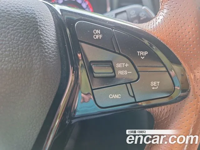 KG_Mobility_Ssangyong TIBOLI 2017 thumb 10
