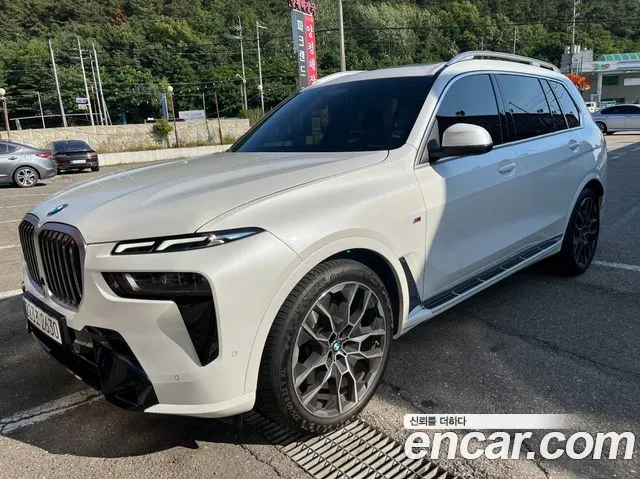 BMW X7 2025 thumb 9
