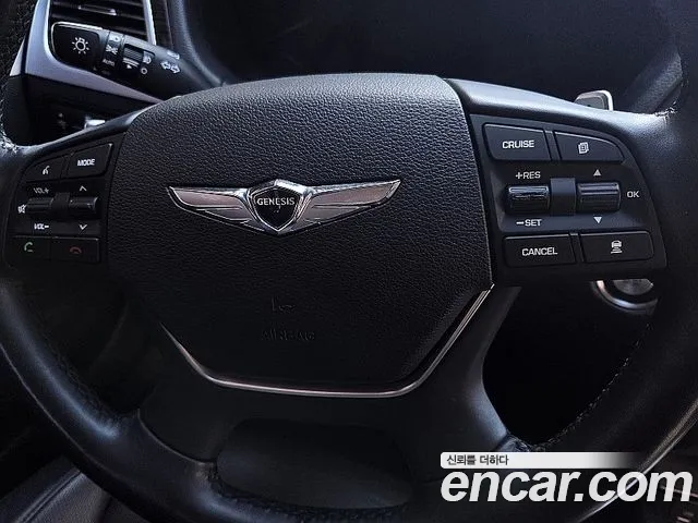 Genesis G80 2016 thumb 4