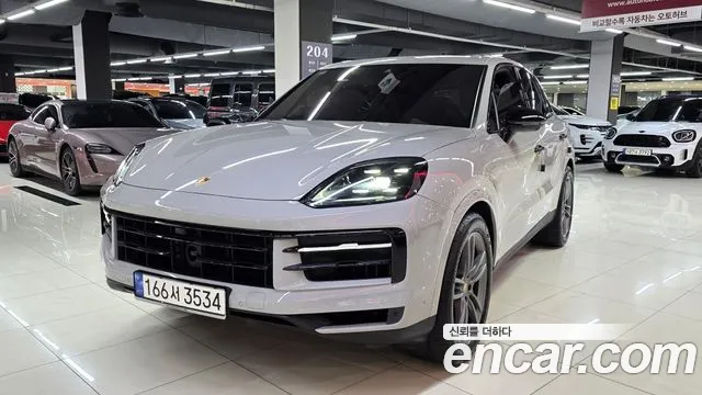 Porsche Cayenne 2023 thumb 2