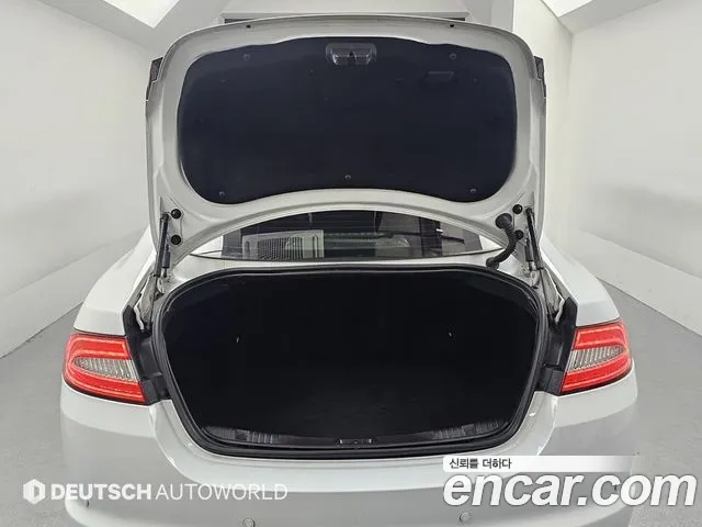 Jaguar XF 2015 thumb 7