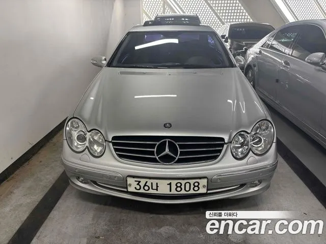 Mercedes-Benz CLK-Класс 2004 thumb 11