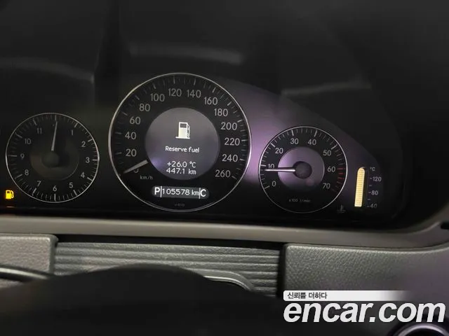 Mercedes-Benz CLK-Класс 2004 thumb 8