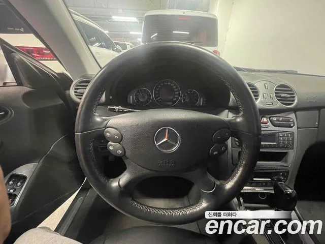 Mercedes-Benz CLK-Класс 2004 thumb 2