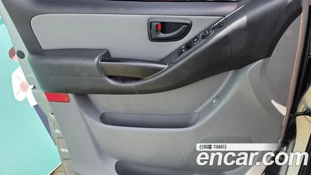 Hyundai Staria 2018 thumb 12