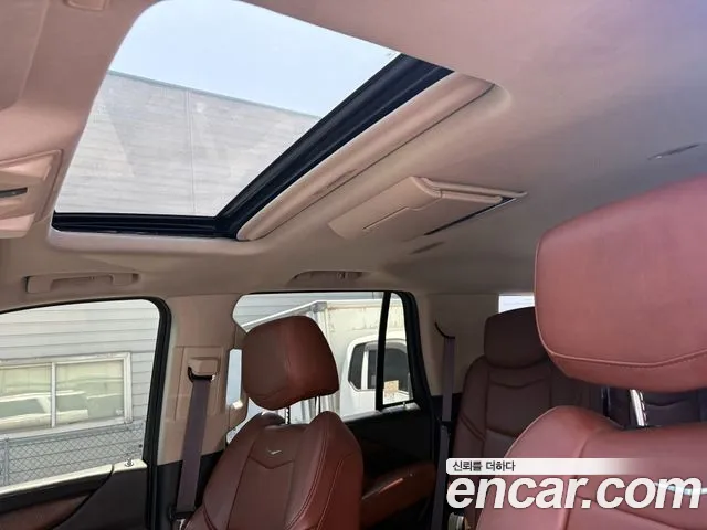 Cadillac Escalade 2017 thumb 7