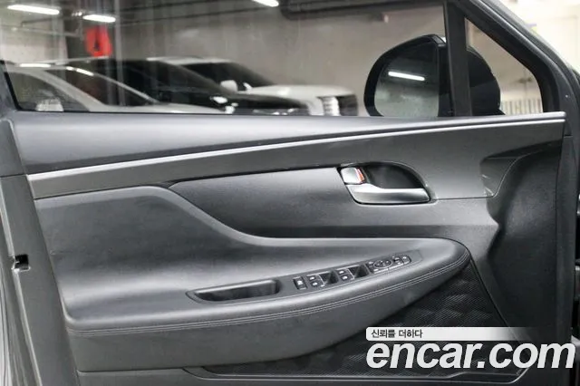 Hyundai Santa Fe 2022 thumb 12