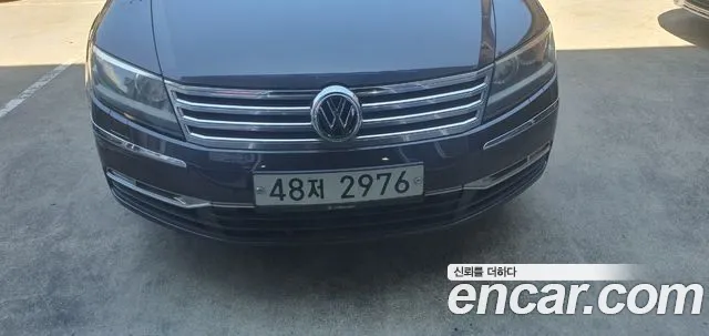 Volkswagen Phaeton 2011 thumb 10