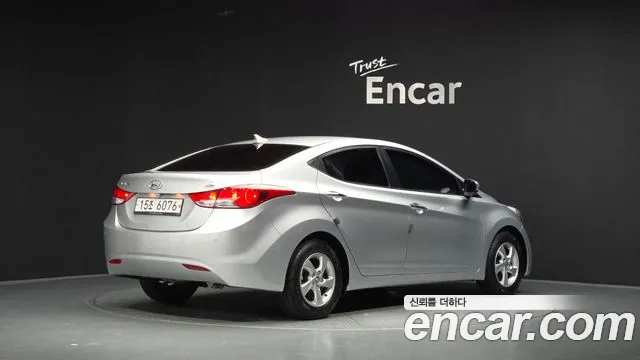 Hyundai Avante 2013 thumb 12