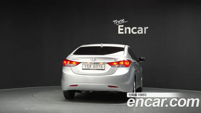 Hyundai Avante 2013 thumb 9