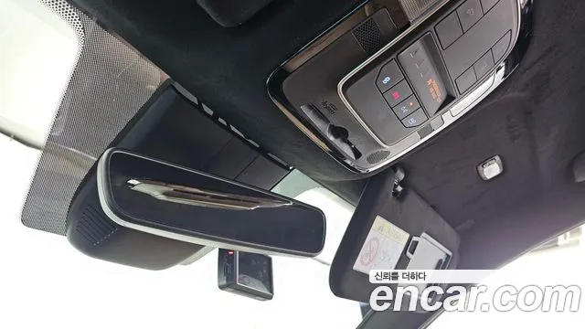 Hyundai Santa Fe 2020 thumb 2