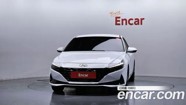 Hyundai Elantra 2022 thumb 5