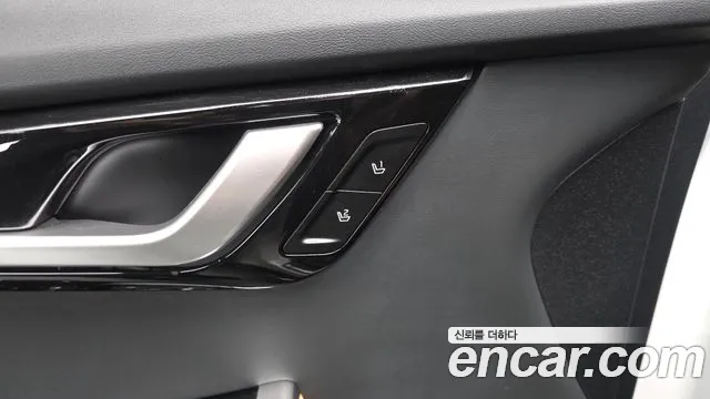 Kia EV6 2023 thumb 2