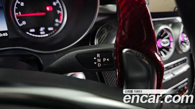Mercedes-Benz C-Class 2018 thumb 6