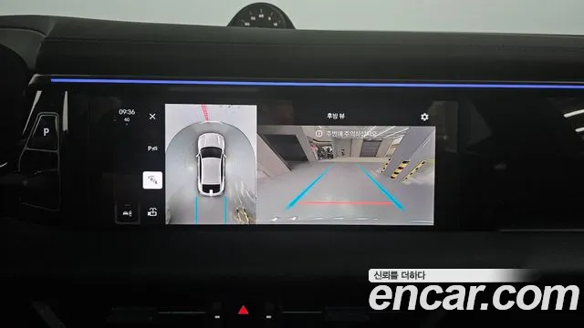 Porsche Macan EV 2025 thumb 3