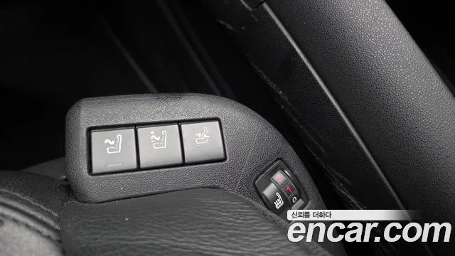 DS C4 Picasso 2015 thumb 8