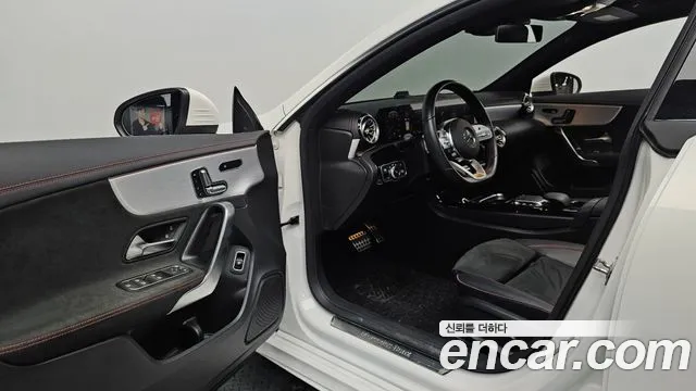 Mercedes-Benz A-Класс 2020 thumb 2